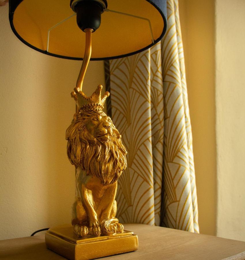 B&B Gutshaus De La Fontaine Feilsdorf Luaran gambar